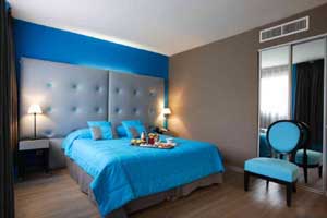 Comfort double with garden view, and private facilities (bath)